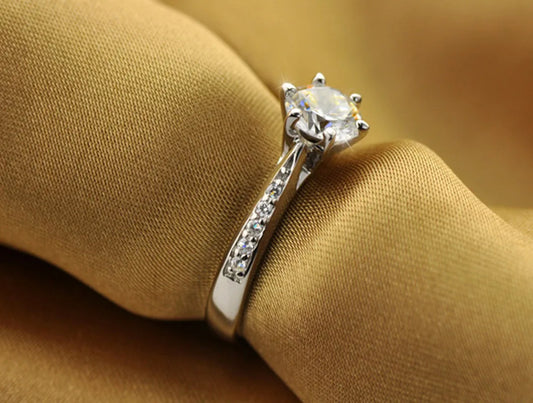 Diamond Ring for Women 925 Sterling Silver – Luxury Six Prong Engagement Ring